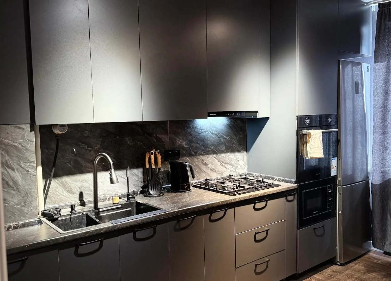 Евро 2-Ка Lux Apartment Almaty